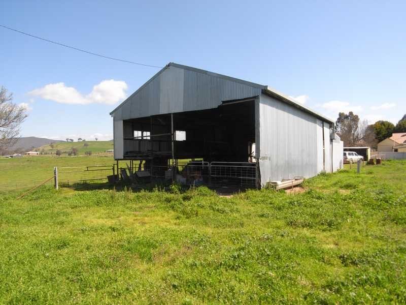 Tip Top Adelong Road, Tumblong NSW 2729