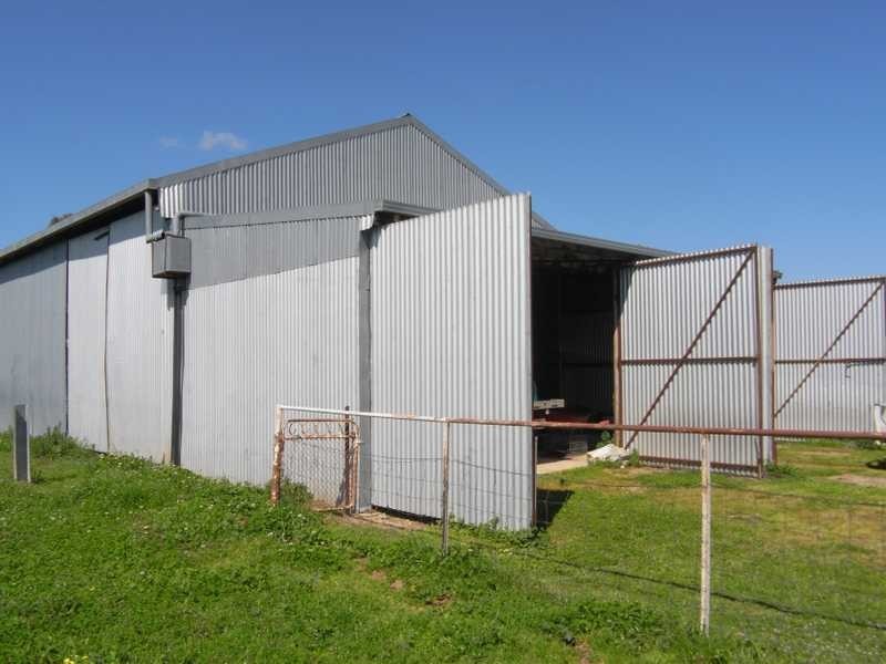 Tip Top Adelong Road, Tumblong NSW 2729