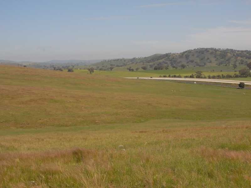 ‘Oaklands’ Hume Highway, Coolac NSW 2727