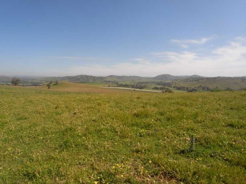 ‘Oaklands’ Hume Highway, Coolac NSW 2727