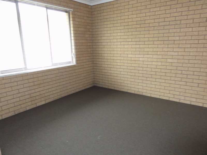 Unit 2/31 Tom Street, Gundagai NSW 2722