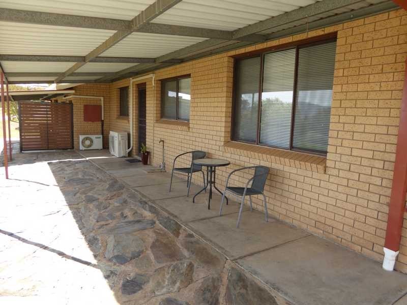 Unit 2/31 Tom Street, Gundagai NSW 2722
