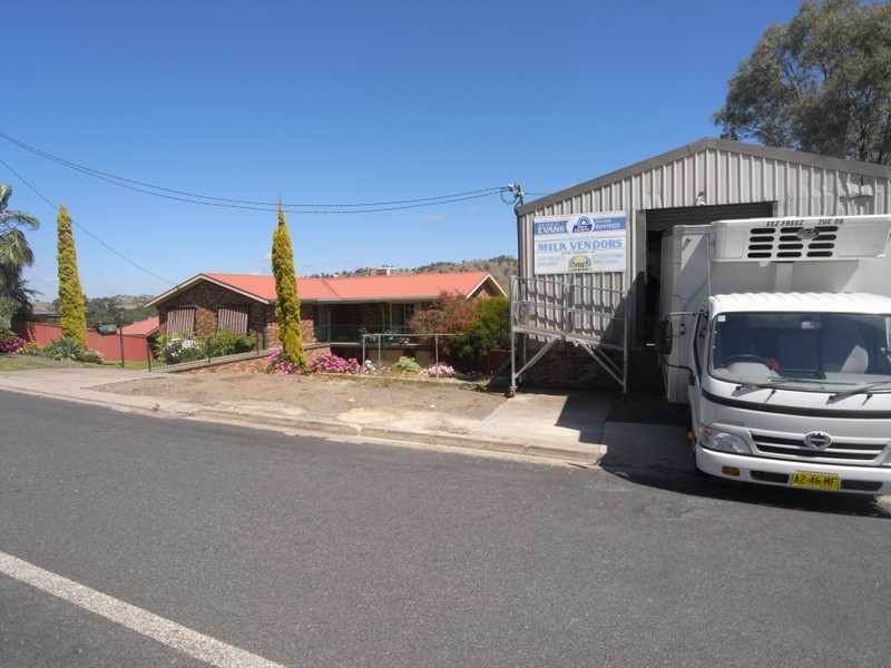 33 Mount Street, Gundagai NSW 2722