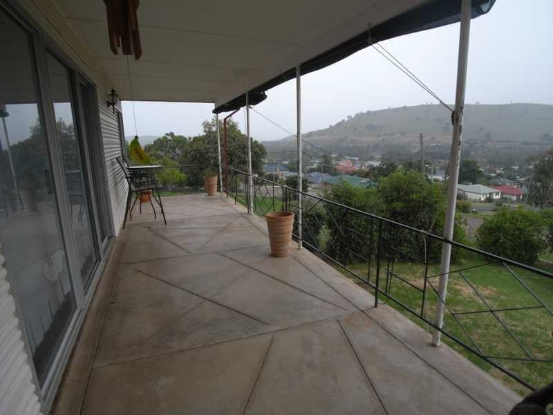 51 Otway Street, Gundagai NSW 2722