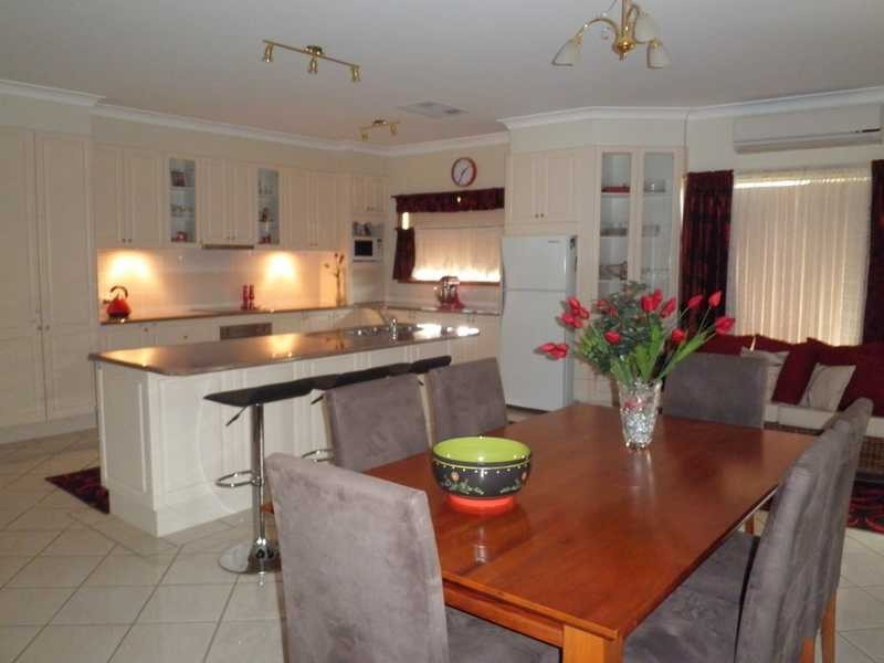 4 Lawson Drive, Gundagai NSW 2722