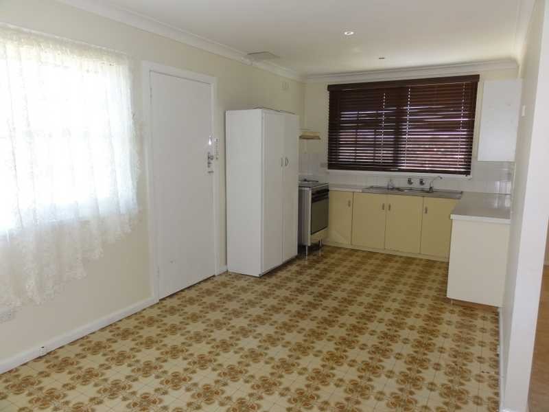 25 Homer Street, Gundagai NSW 2722