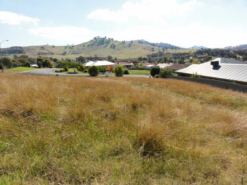 9 Lawson Drive, Gundagai NSW 2722