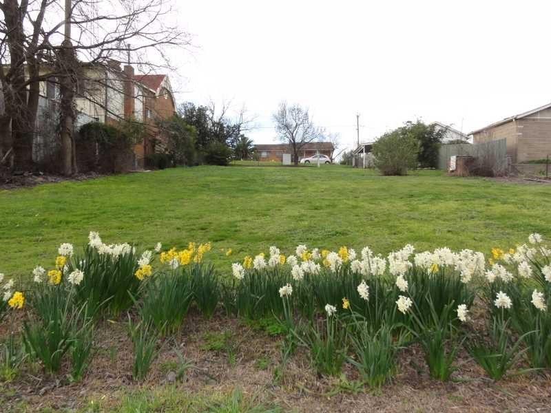 46 Punch Street, Gundagai NSW 2722