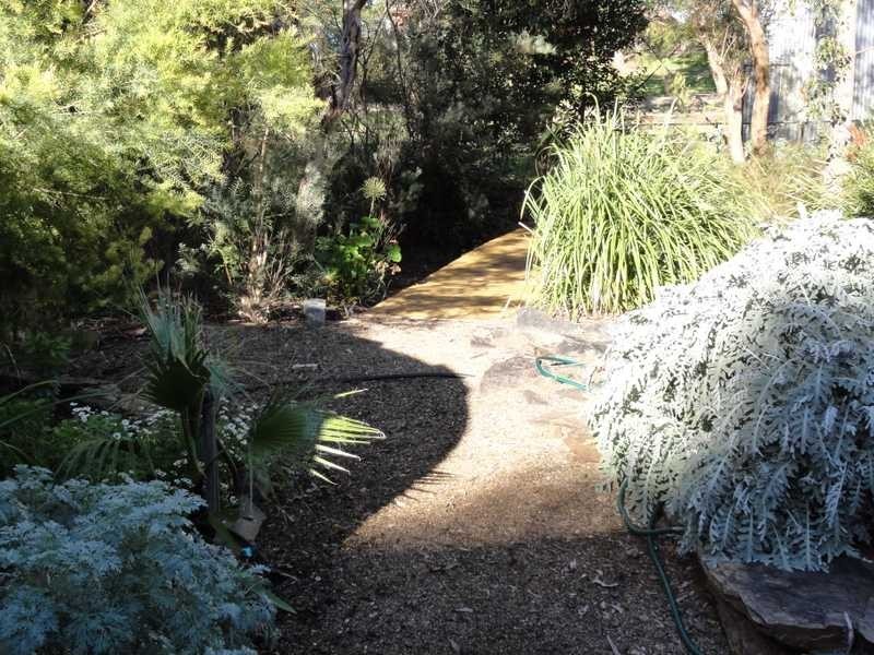 30 Francis Avenue, Gundagai NSW 2722