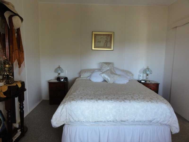 30 Francis Avenue, Gundagai NSW 2722