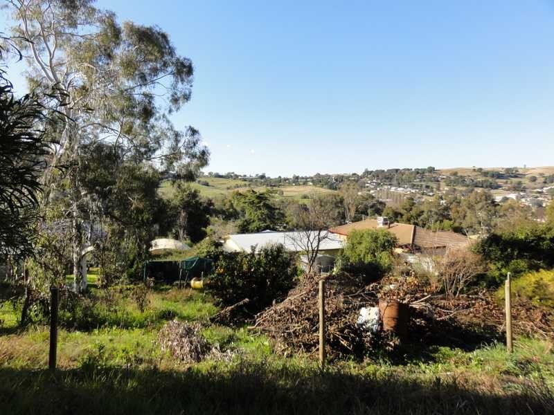 10 Francis Avenue, Gundagai NSW 2722