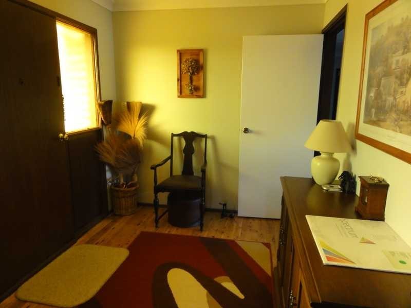 6 Francis Avenue, Gundagai NSW 2722