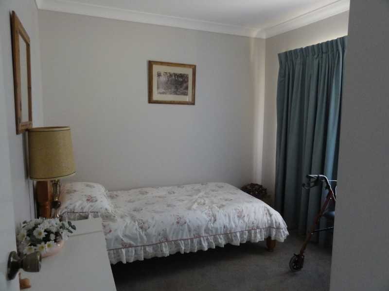 6 Francis Avenue, Gundagai NSW 2722