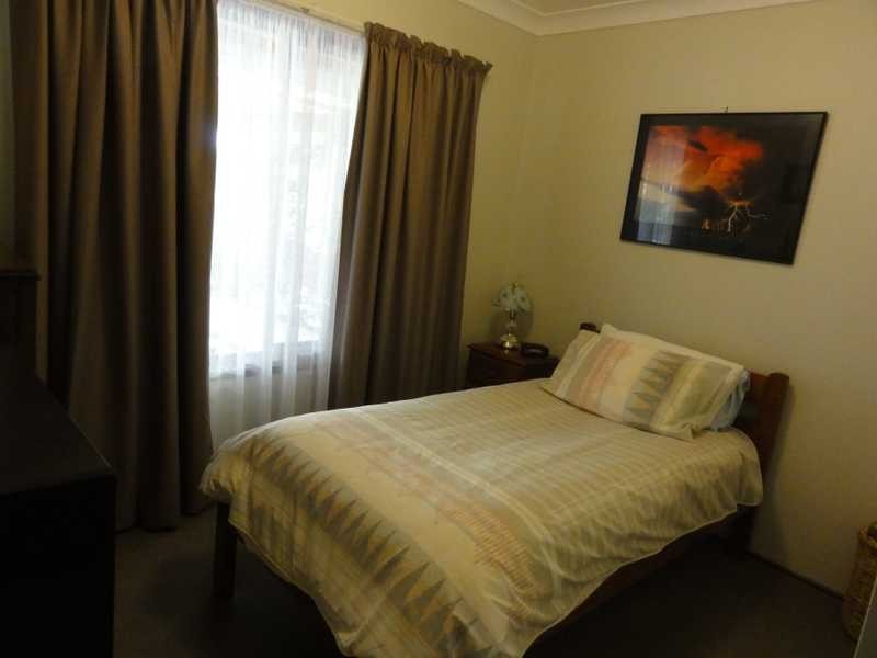 6 Francis Avenue, Gundagai NSW 2722