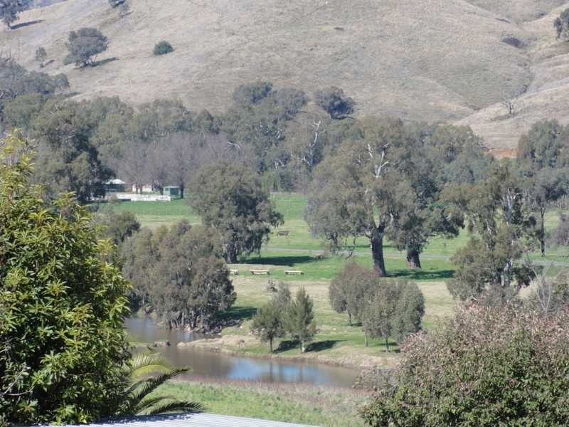14 Virgil Street, Gundagai NSW 2722