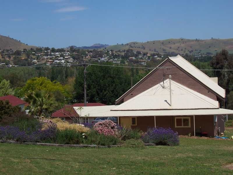 91 Punch Street, Gundagai NSW 2722
