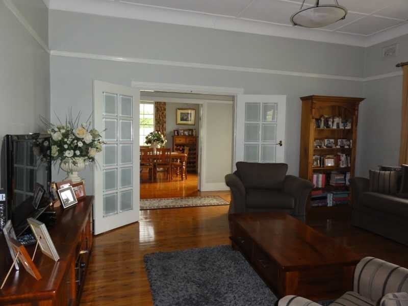 12 Virgil Street, Gundagai NSW 2722