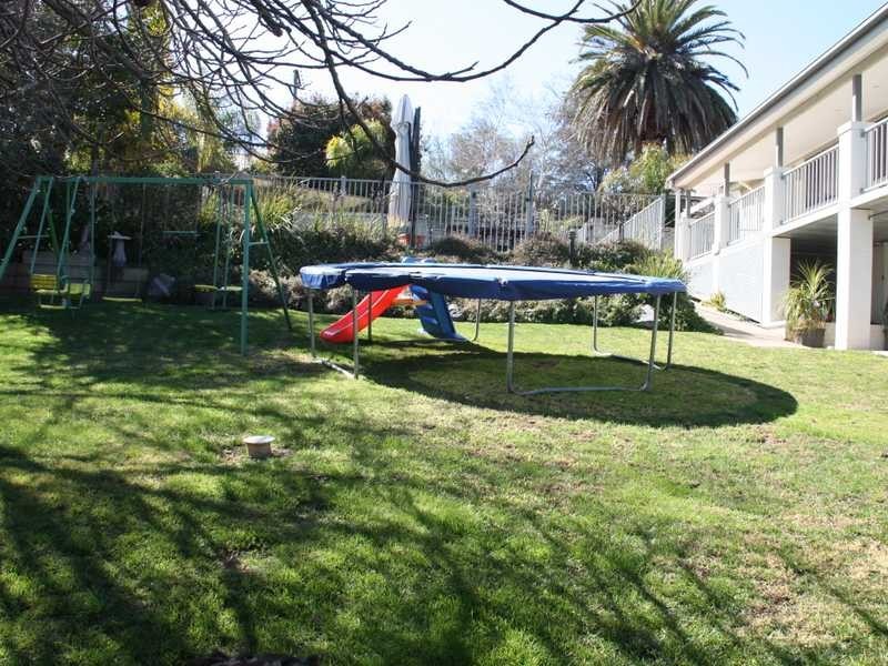 12 Virgil Street, Gundagai NSW 2722