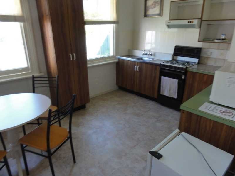 12 Kitchener Street, Gundagai NSW 2722