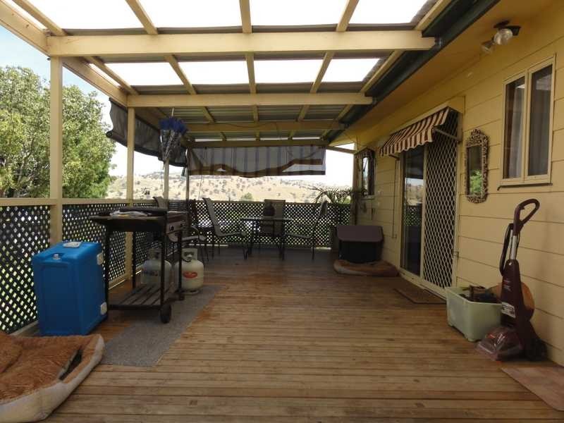 37 Tom Street, Gundagai NSW 2722
