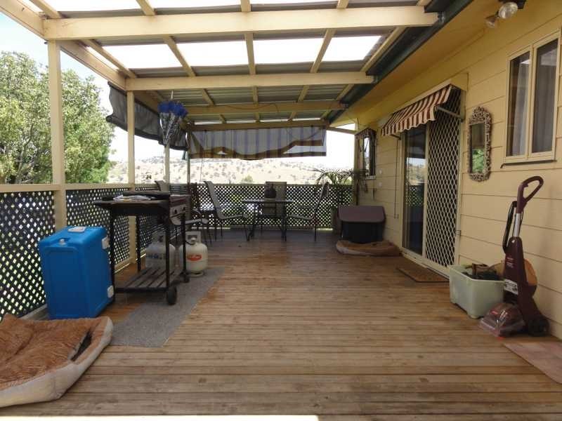 37 Tom Street, Gundagai NSW 2722