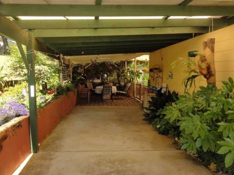 37 Tom Street, Gundagai NSW 2722