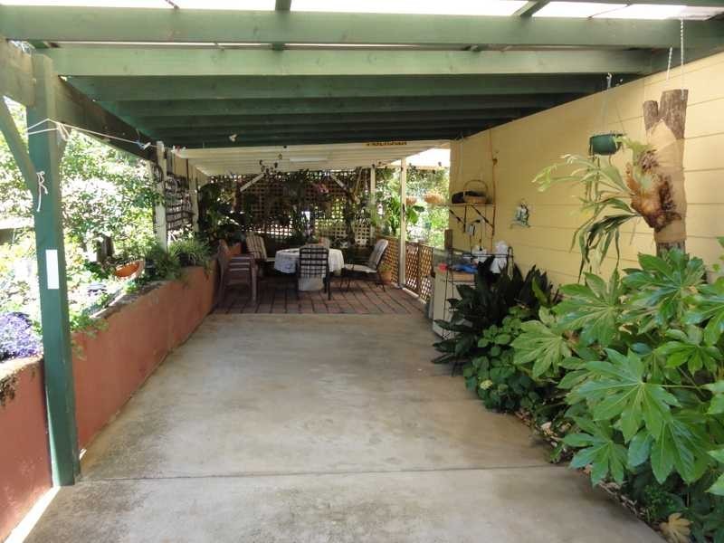 37 Tom Street, Gundagai NSW 2722