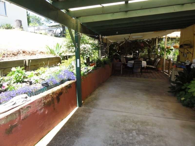 37 Tom Street, Gundagai NSW 2722