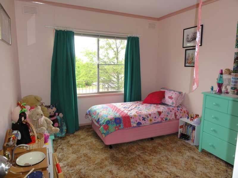 57 Punch Street, Gundagai NSW 2722