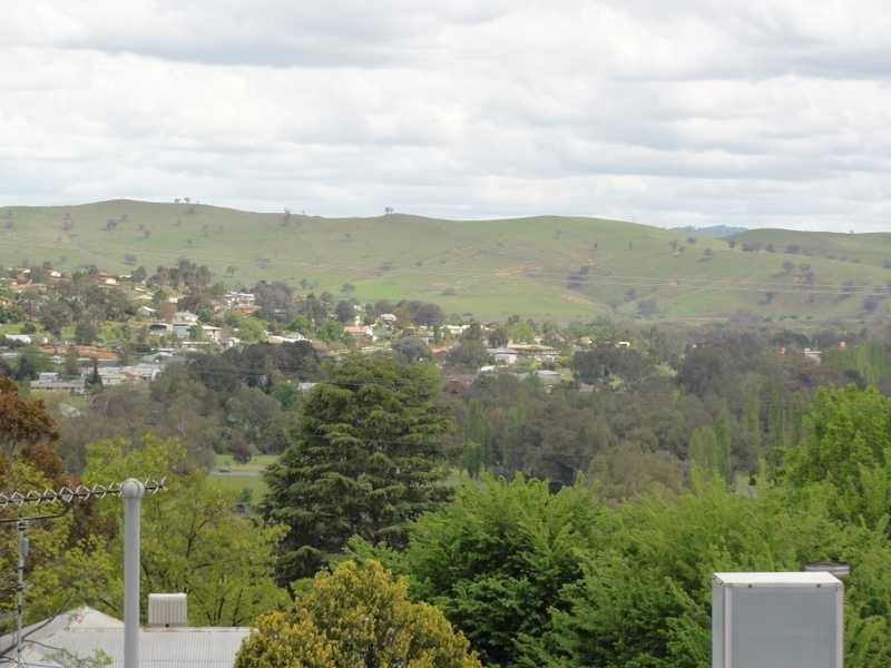 57 Punch Street, Gundagai NSW 2722