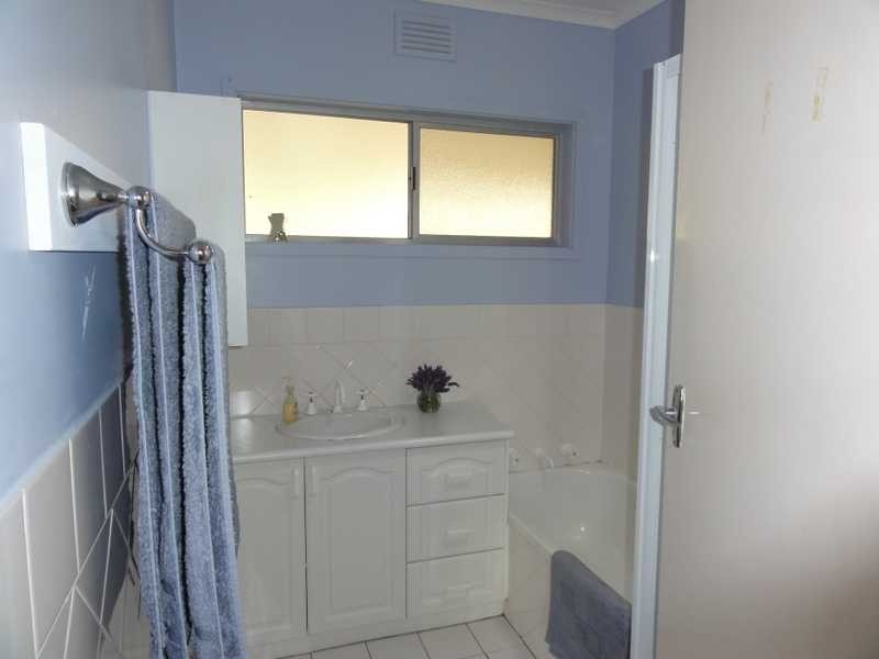 57 Punch Street, Gundagai NSW 2722