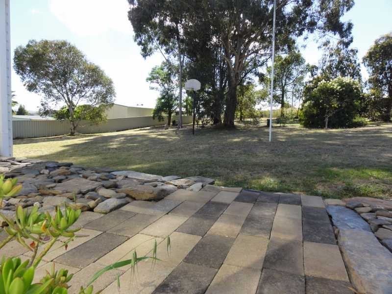 114 West Street, Gundagai NSW 2722