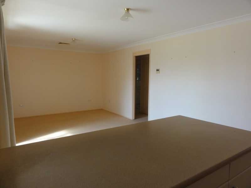 94 William Street, Gundagai NSW 2722