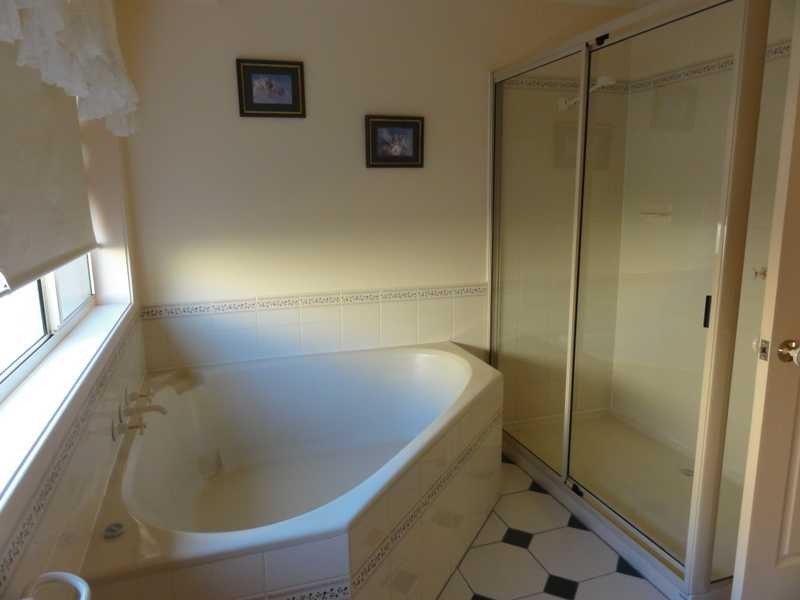 94 William Street, Gundagai NSW 2722