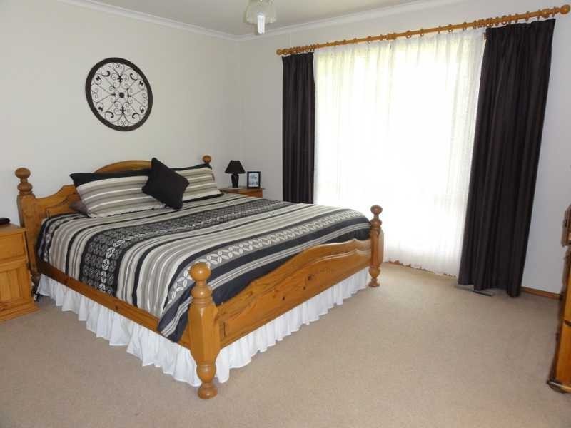204 Punch Street, Gundagai NSW 2722