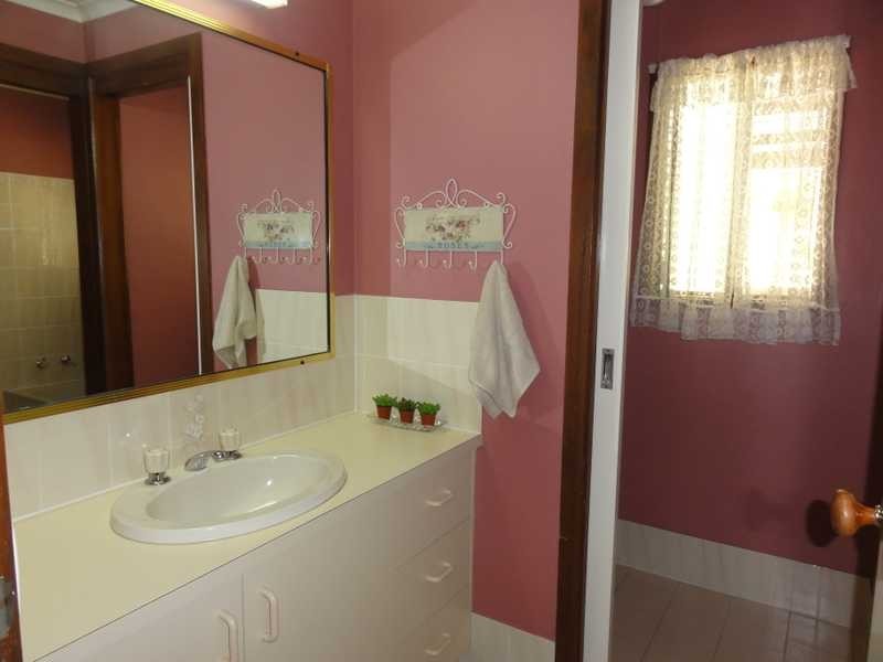 204 Punch Street, Gundagai NSW 2722