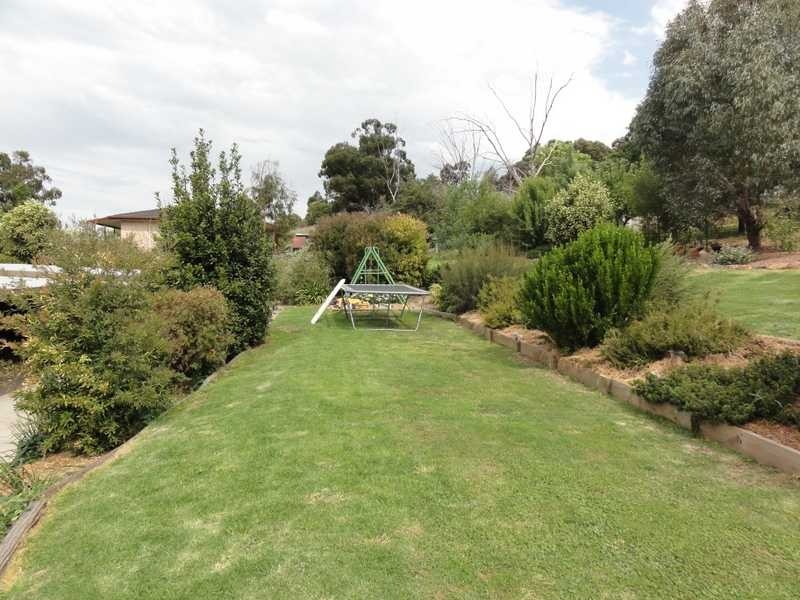 204 Punch Street, Gundagai NSW 2722
