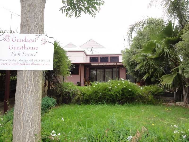 10 Kitchener Street, Gundagai NSW 2722