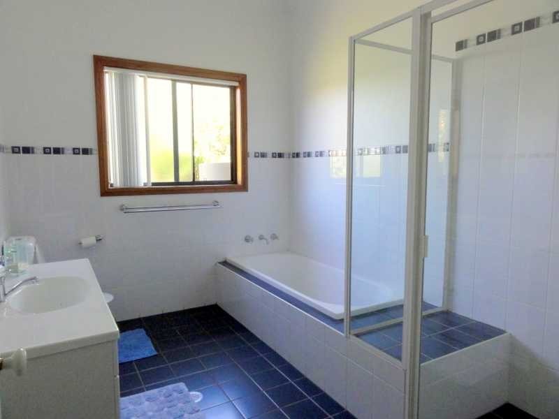 16 Lawson Drive, Gundagai NSW 2722