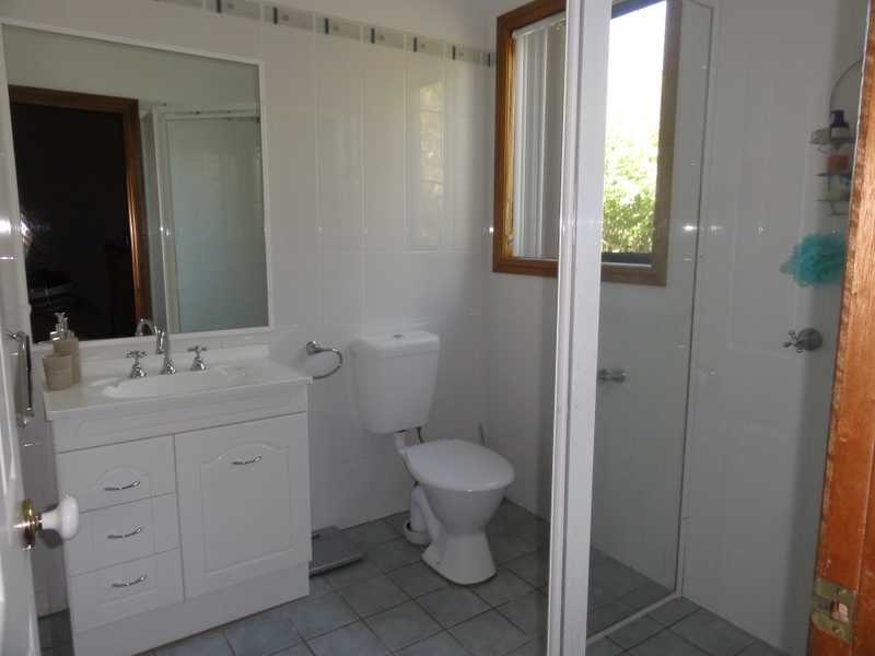 16 Lawson Drive, Gundagai NSW 2722