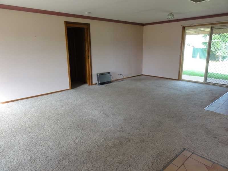 132 West Street, Gundagai NSW 2722