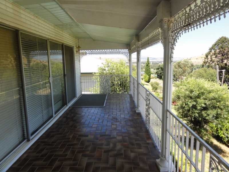 63 Otway Street, Gundagai NSW 2722