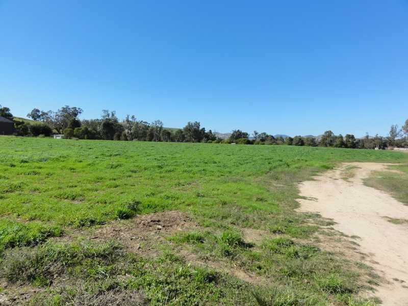 Nargoon – Cellar Door Nangus Road, Gundagai NSW 2722