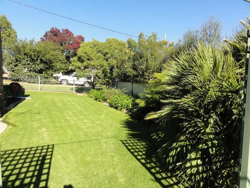 20 Luke Street, Gundagai NSW 2722