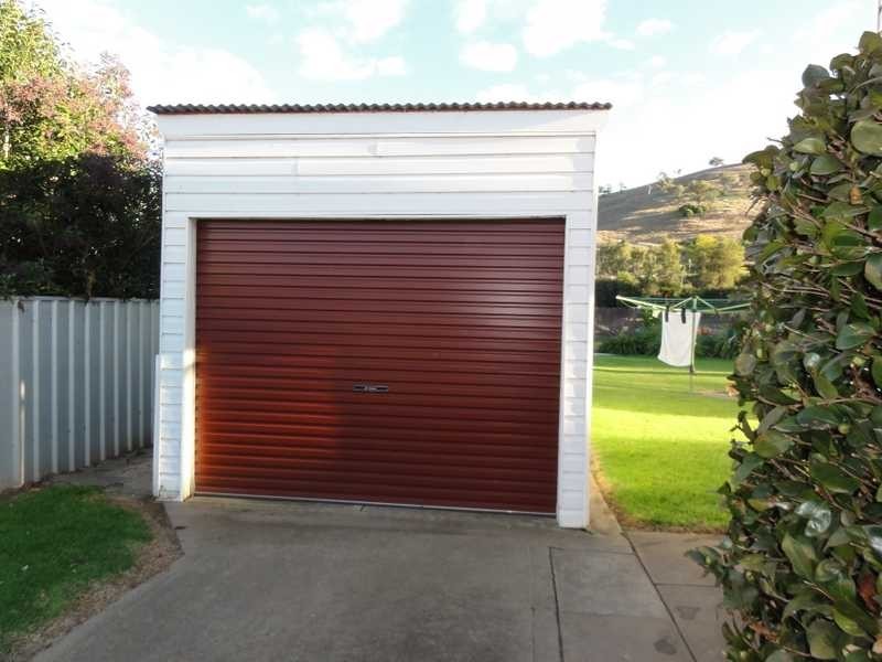 164 Punch Street, Gundagai NSW 2722