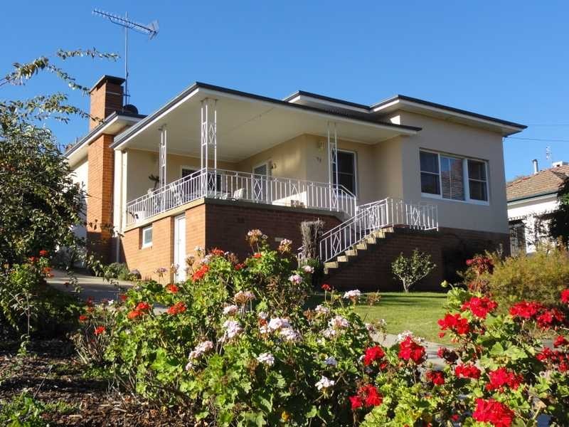 53 First Avenue, Gundagai NSW 2722