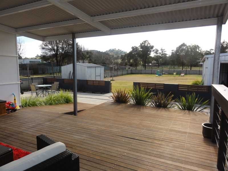 147 Punch Street, Gundagai NSW 2722