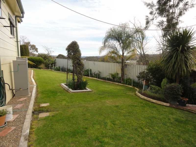 69 Mount Street, Gundagai NSW 2722