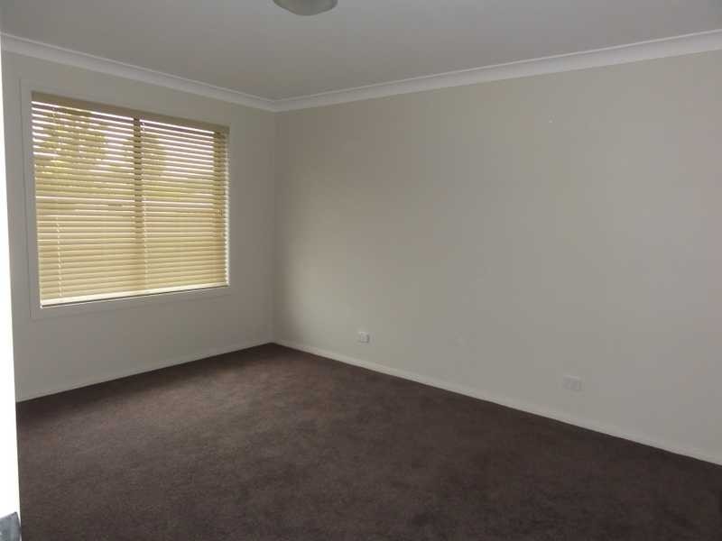 Unit 2/44 West Street, Gundagai NSW 2722