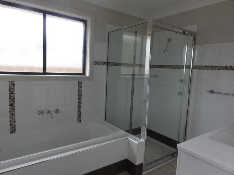 Unit 2/44 West Street, Gundagai NSW 2722